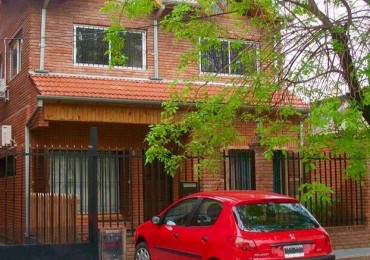 Venta /permuta Casa 6 Dorm. - Gran Jardin con Pileta y Parrilla + Dep.
